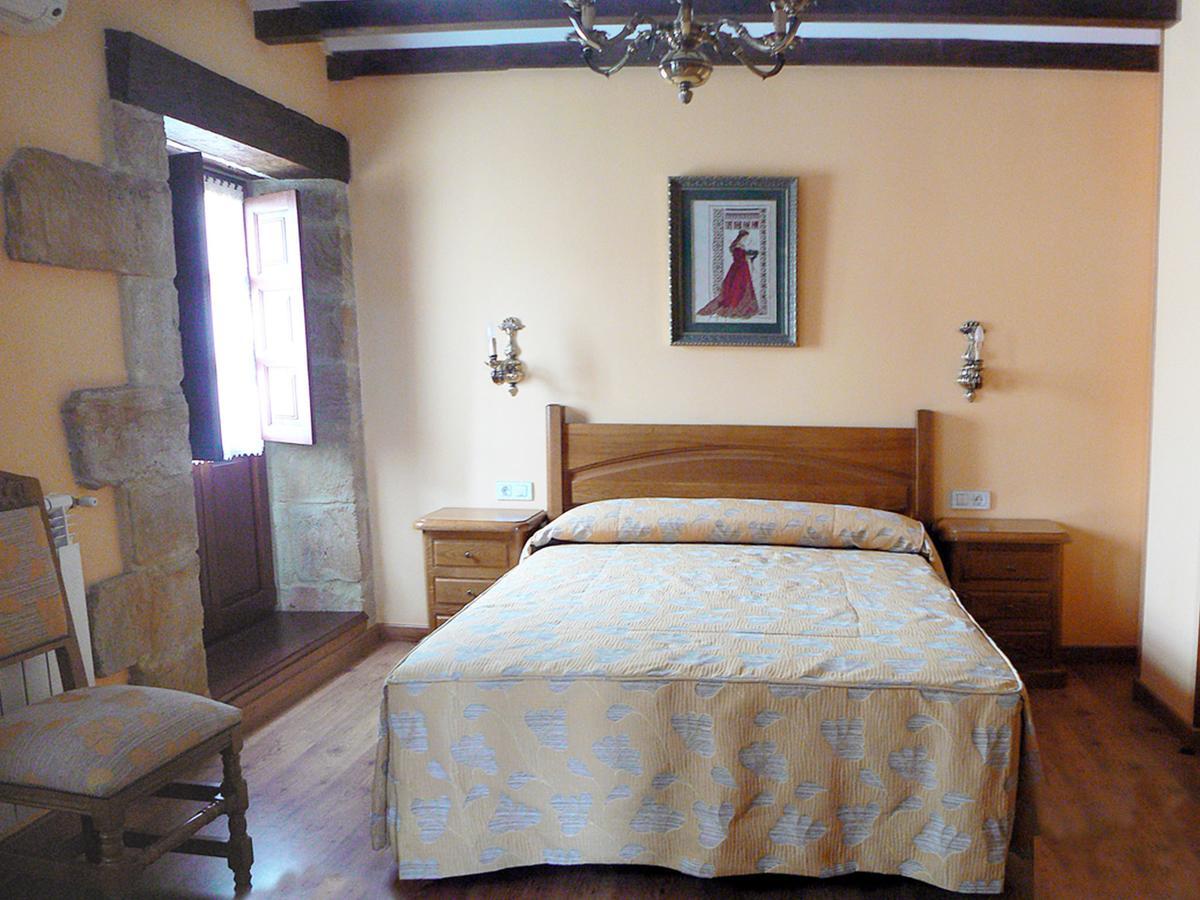 Posada Ribera Del Pas Iruz Δωμάτιο φωτογραφία