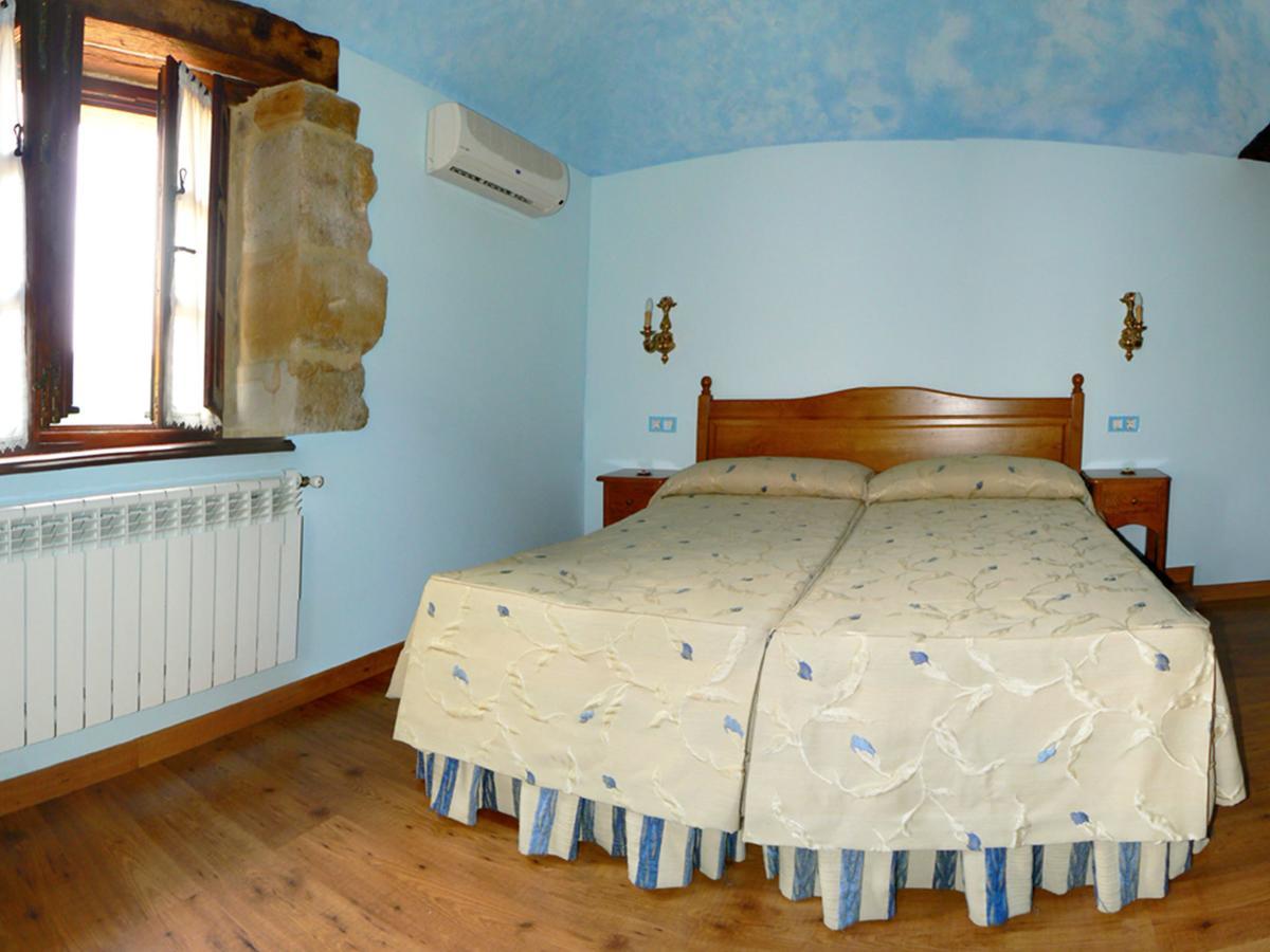 Posada Ribera Del Pas Iruz Δωμάτιο φωτογραφία